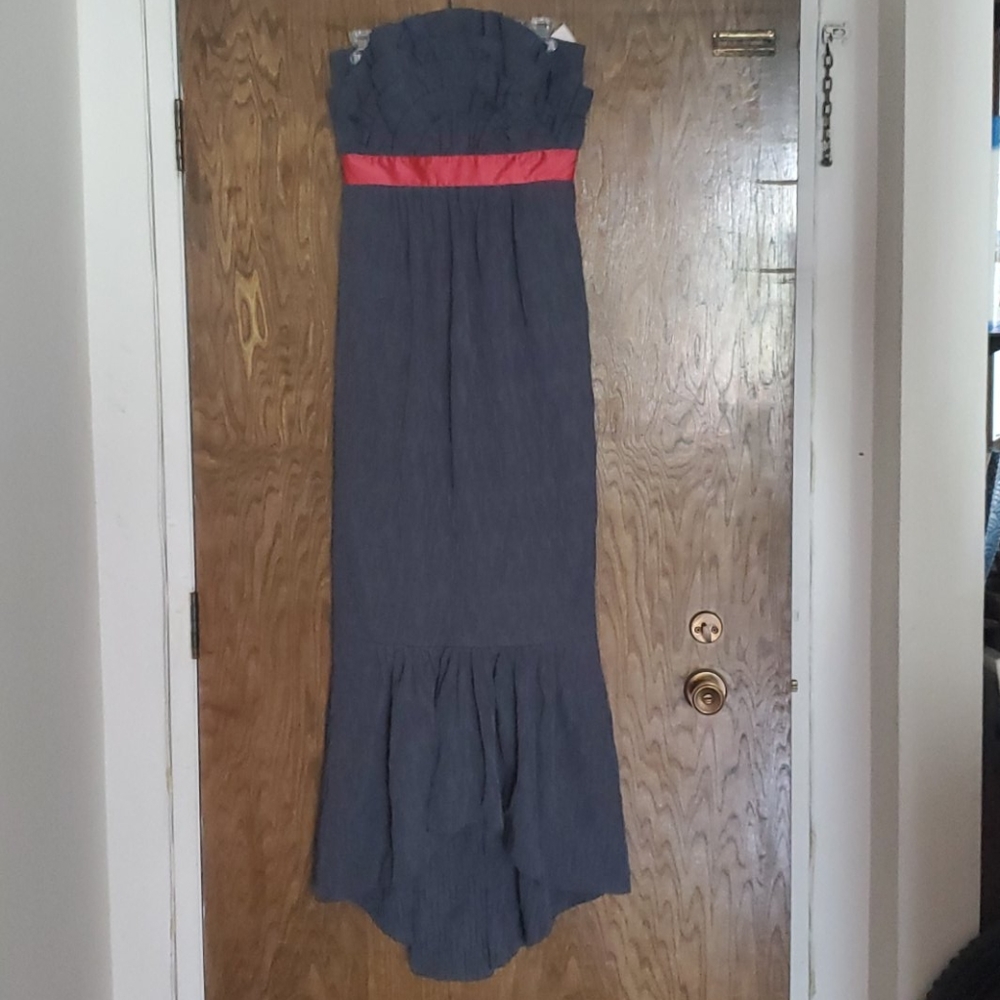 BCBGENARATION LONG STRAPLESS DRESS - Picture 5 of 8